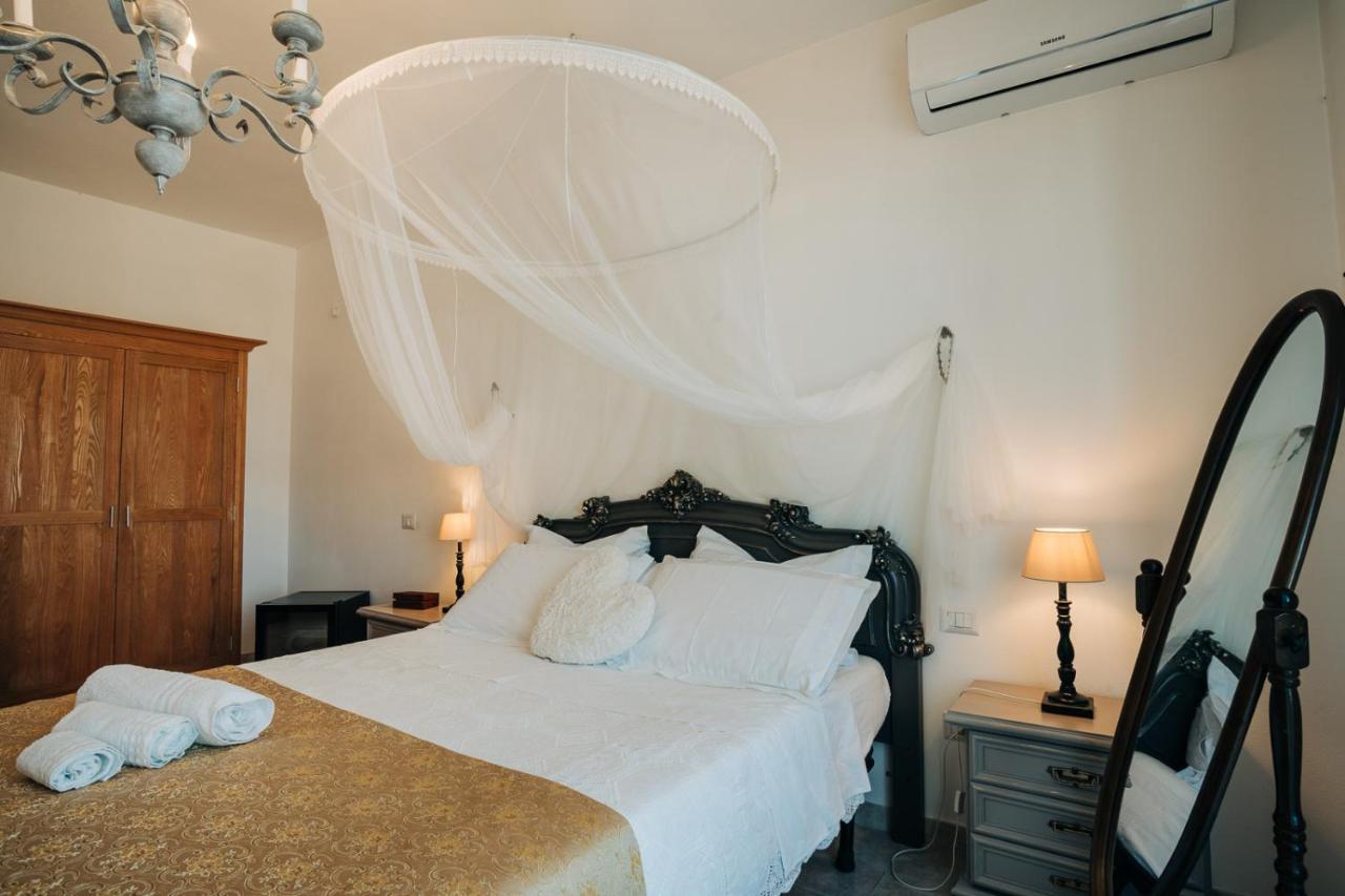 Bed and Breakfast Juniper Bay Portoscuso Esterno foto